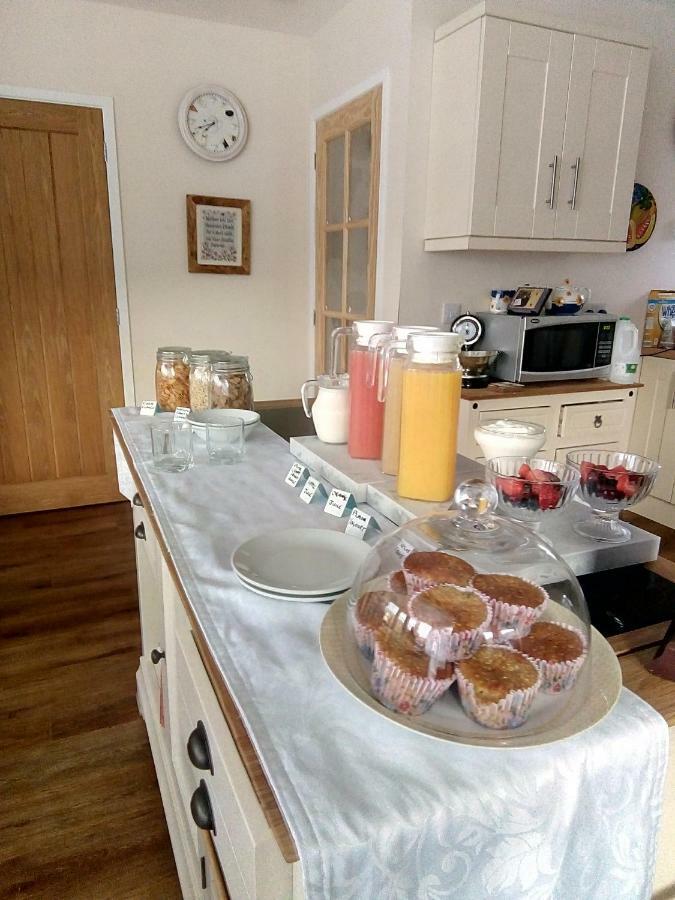 Garroch House Bed & Breakfast คาร์บอสท์ ภายนอก รูปภาพ